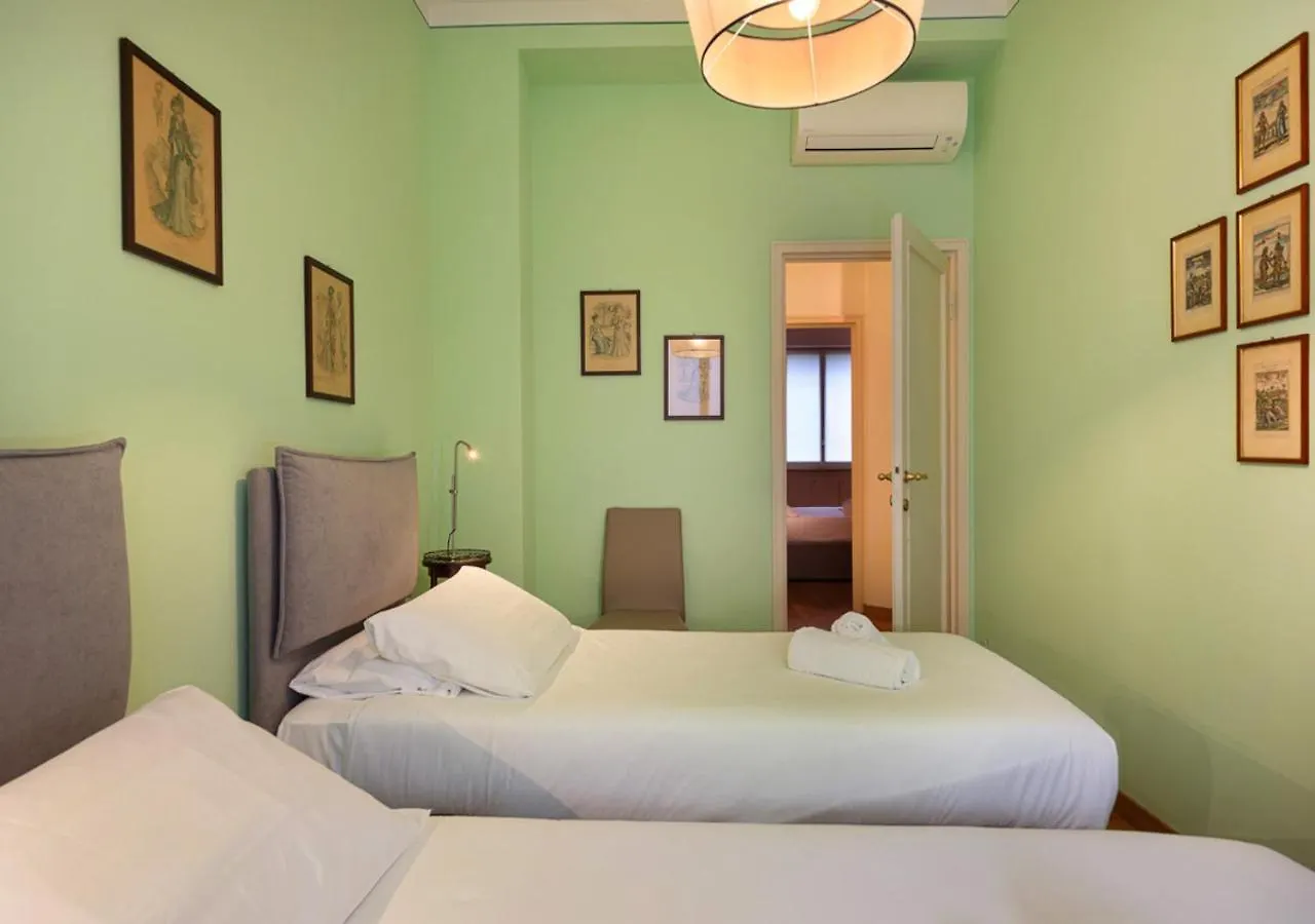 Favoloso Appartamento A Pochi Minuti Dal Duomo Milaan Appartement